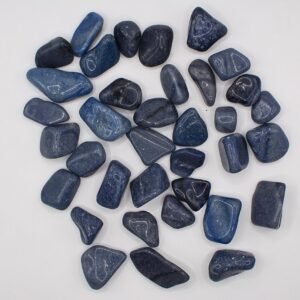 Blå Kvarts trumlad sten – blå kristall för klarhet