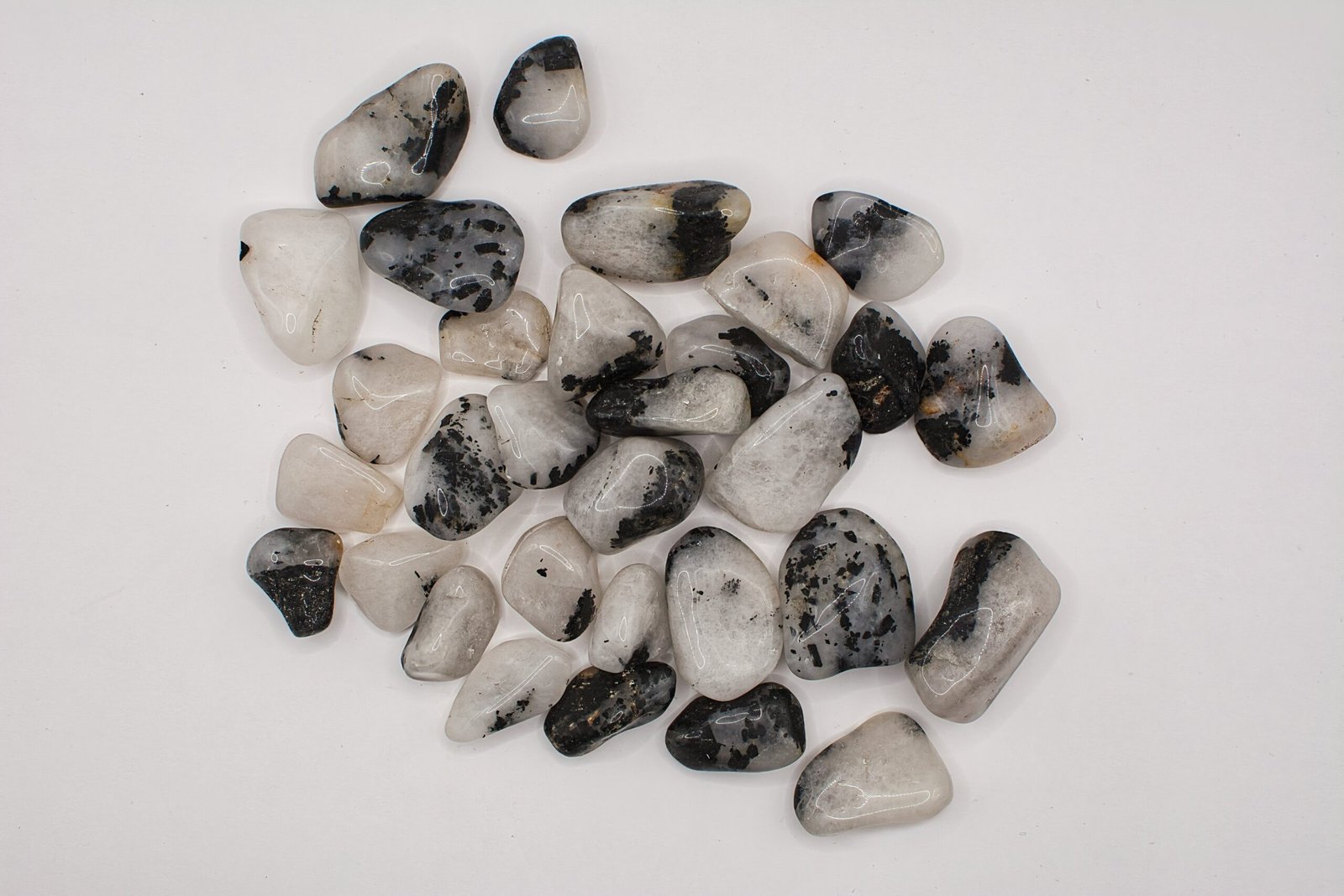 Turmalinkvarts svart & vit